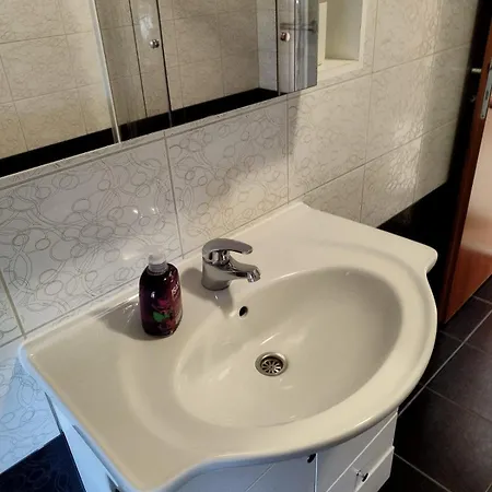 Tatil Evi Ivana Liyubuşka
